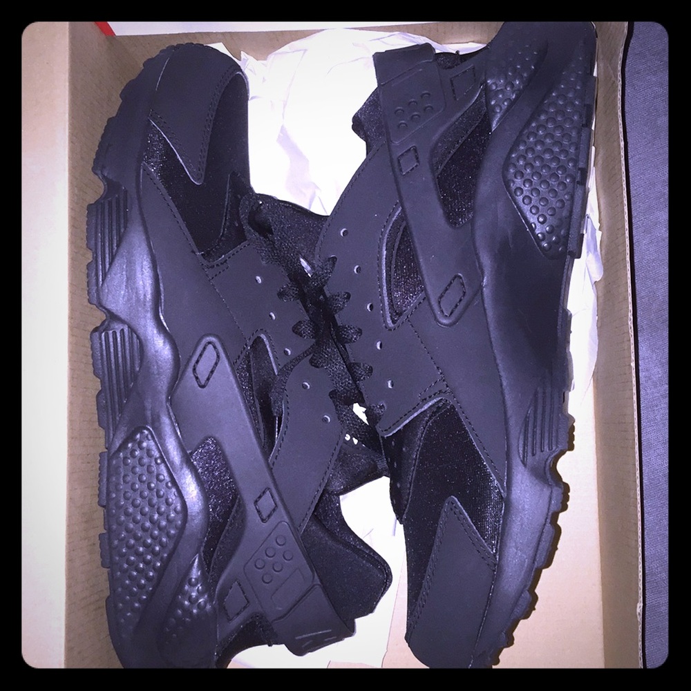 Black Huarache